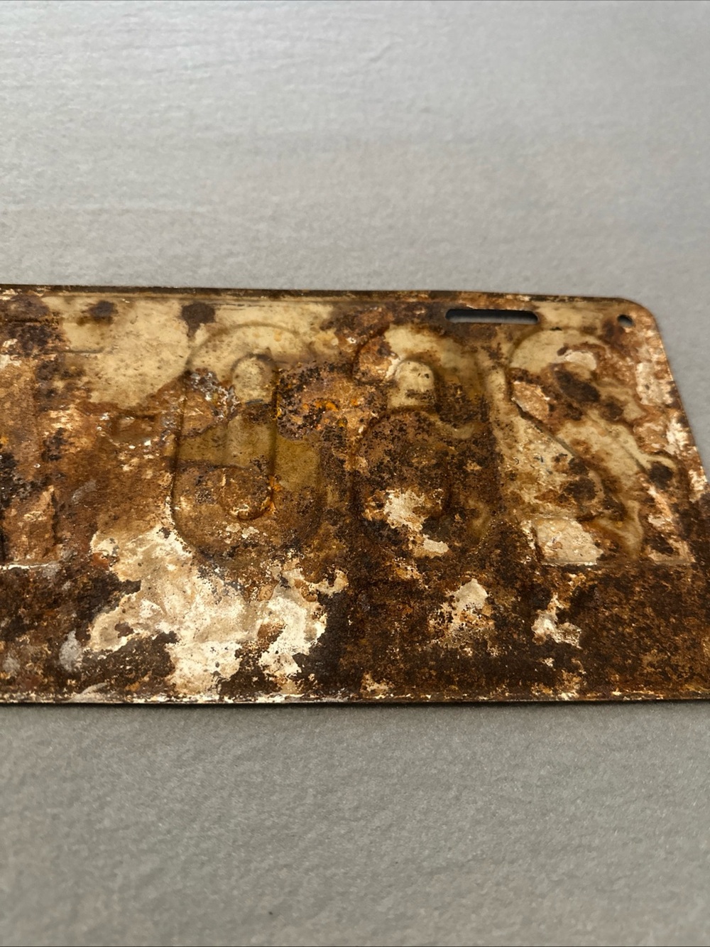 Vintage 1927 Maryland License Plate - Cream and Black - Picture 7 of 7